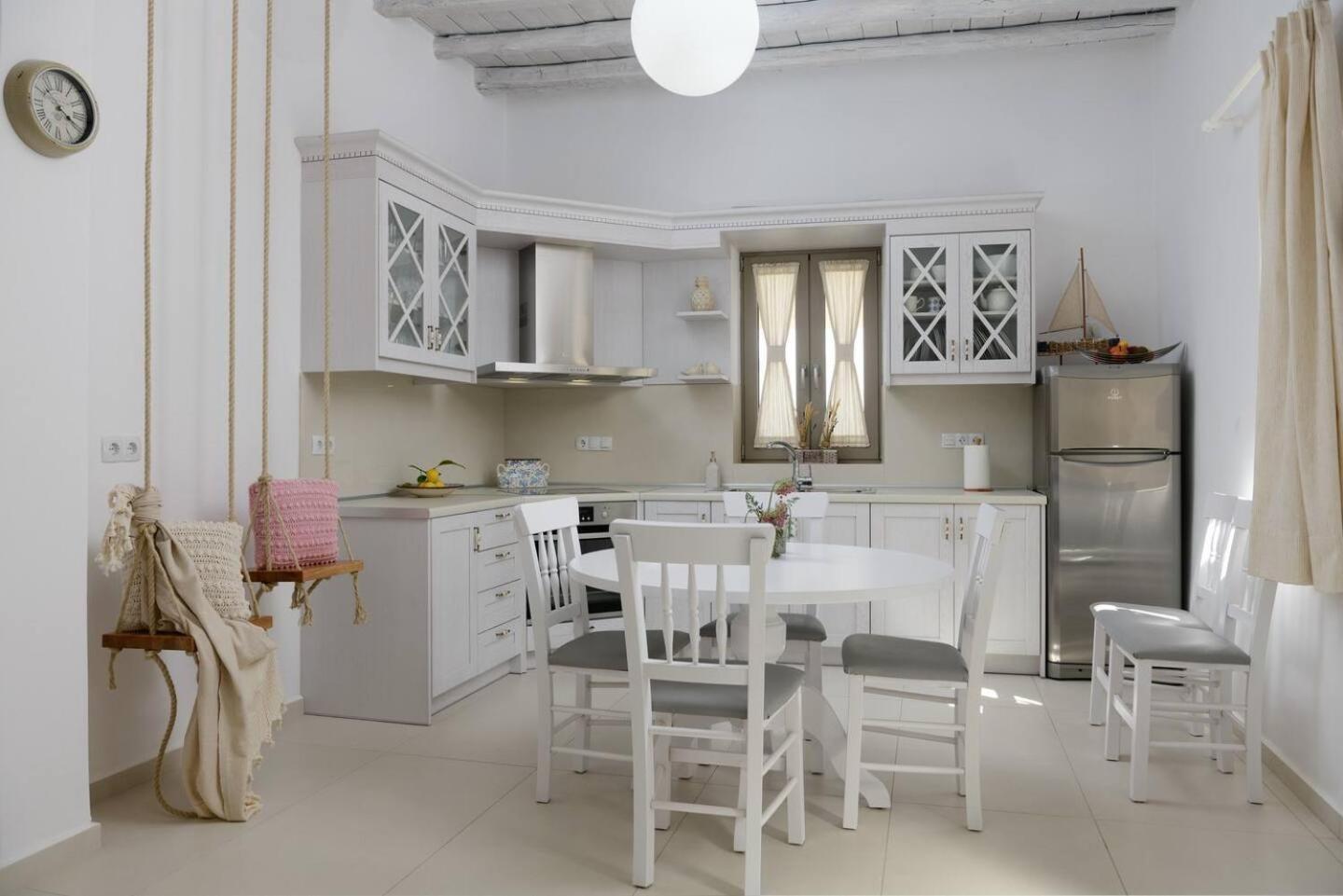 Chrisanthi Elegant Villa ピツイディア エクステリア 写真
